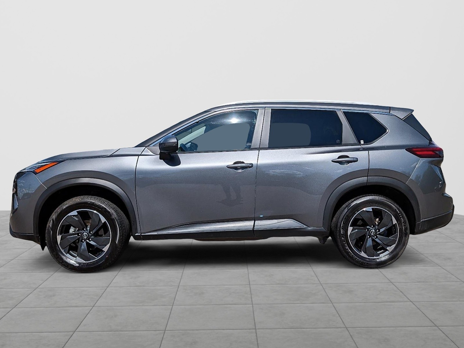 2024 Nissan Rogue SV Moonroof