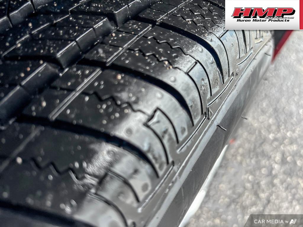 used 2021 Chevrolet Equinox car, priced at $26,284