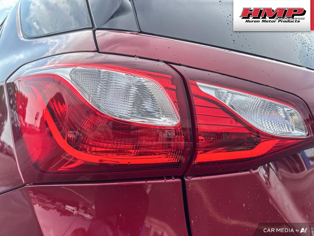 used 2021 Chevrolet Equinox car, priced at $26,284