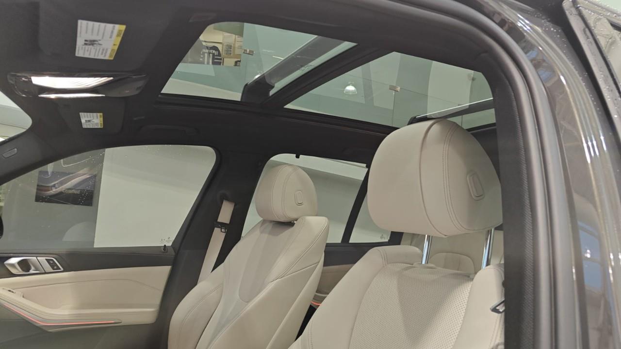 2022 BMW X5 xDrive40i, Toronto, Cash
