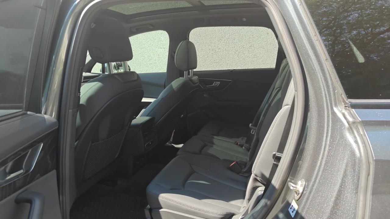 2022 Audi Q7 55 Komfort, 多伦多, 全款车