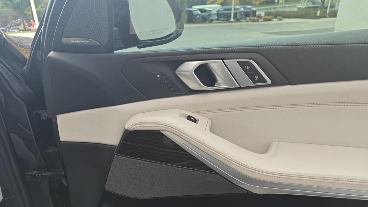 2021 BMW X5 xDrive40i, Toronto, Cash