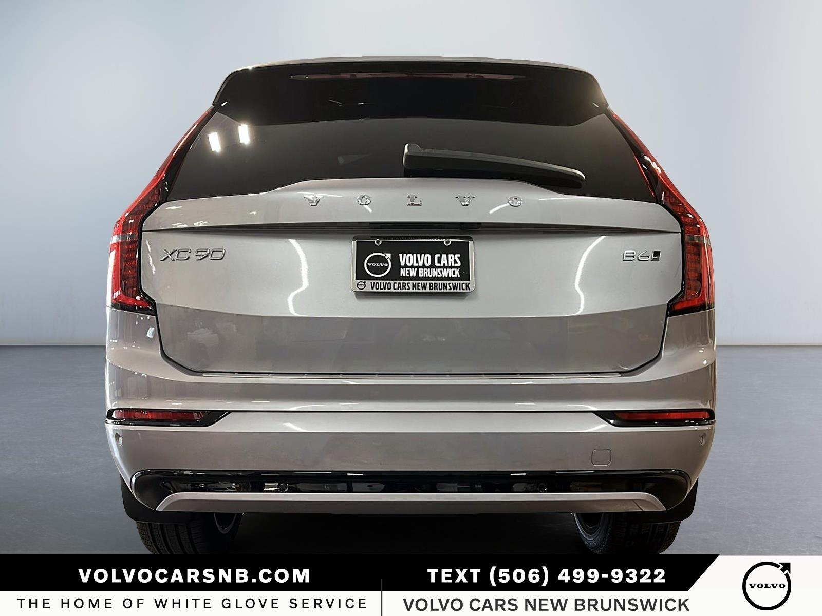 2026 Volvo XC90 B6 Plus Dark Theme