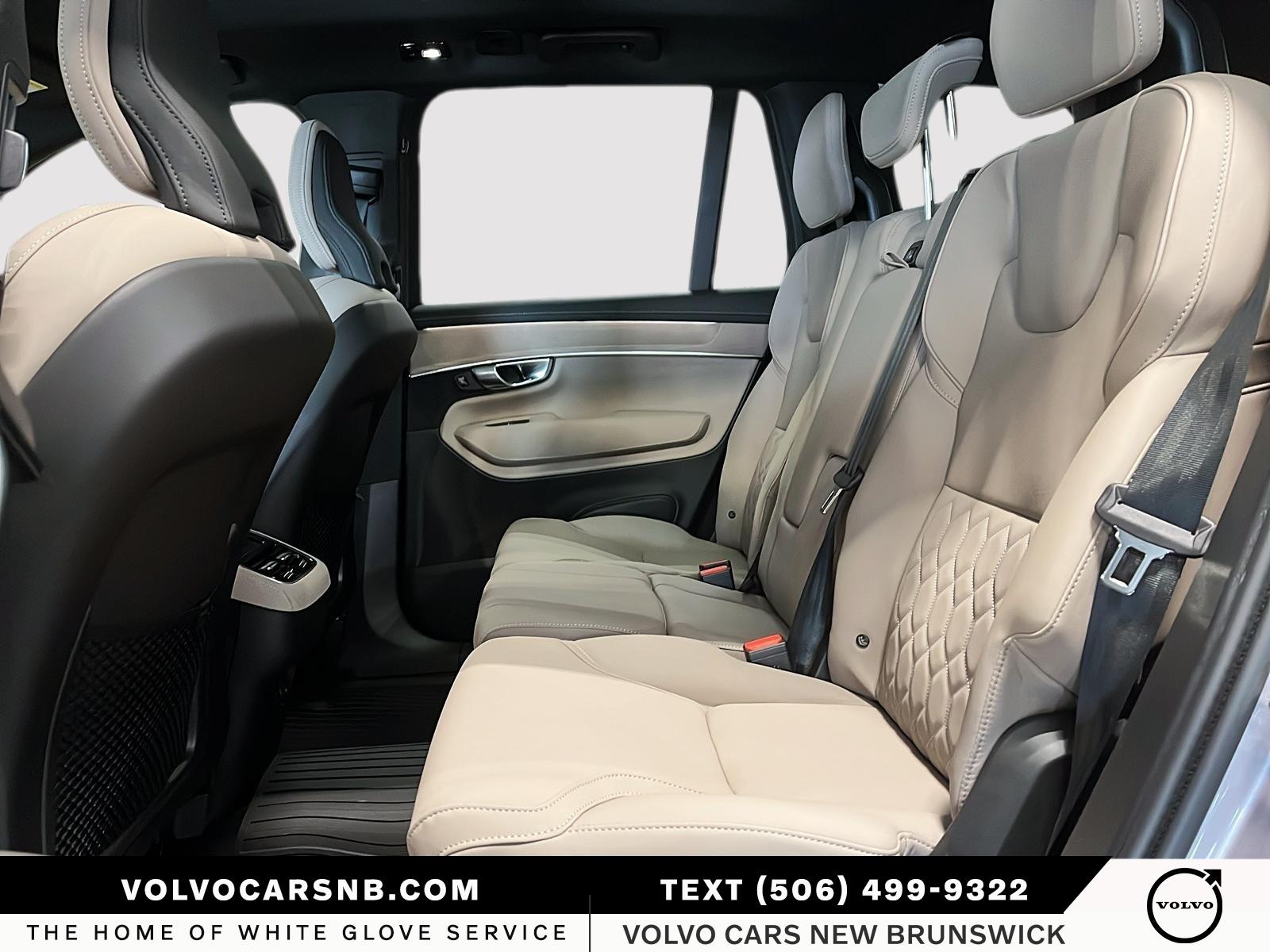 2026 Volvo XC90 B6 Plus Dark Theme