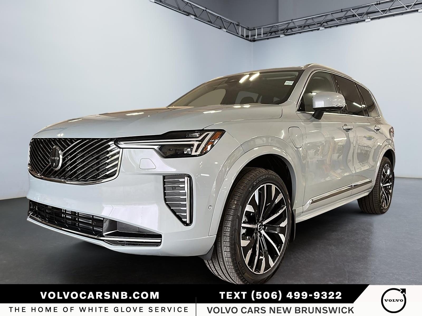 2026 Volvo XC90 Plug-In Hybrid  T8 Ultra Bright Theme