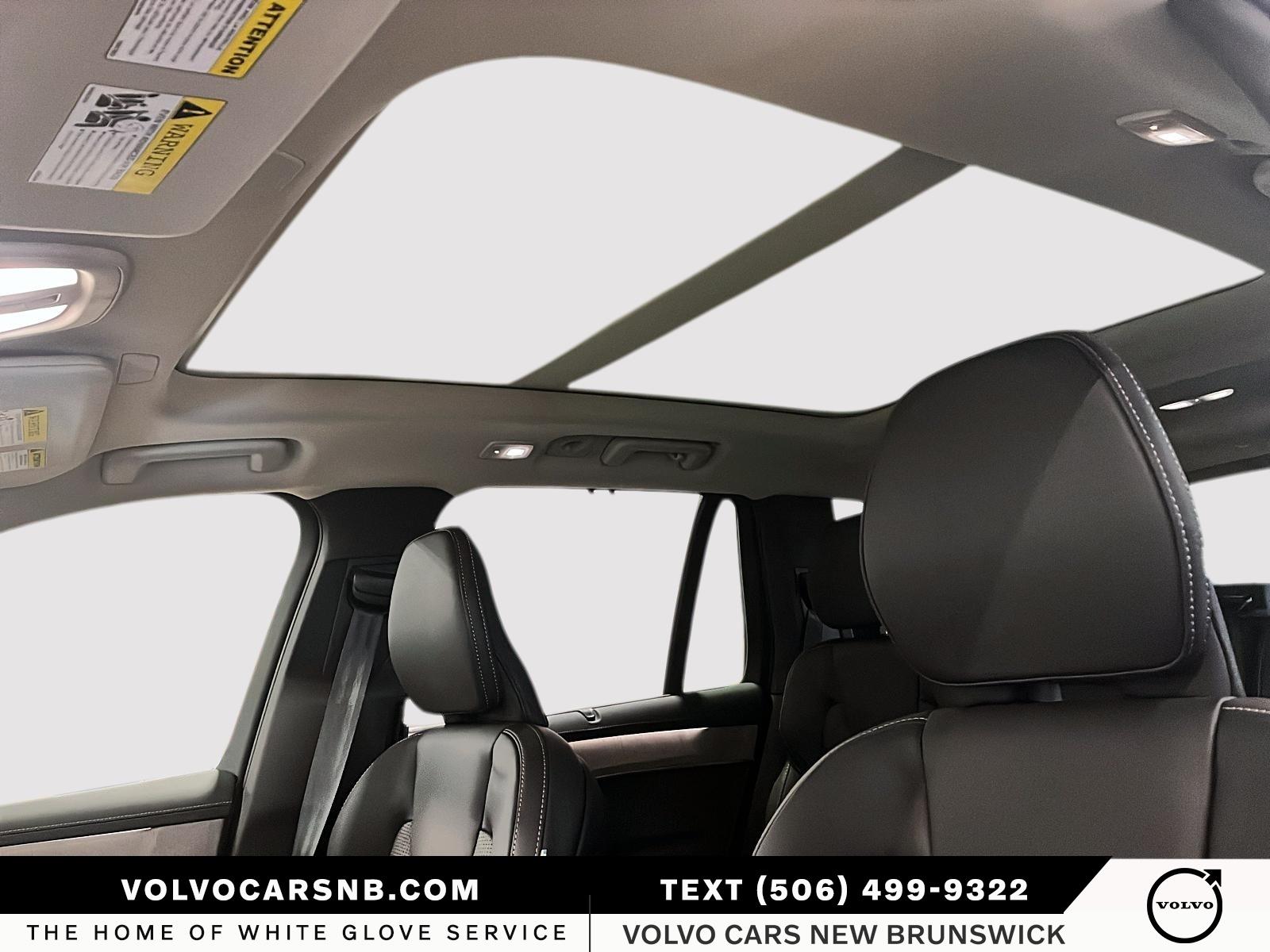 2026 Volvo XC90 Plug-In Hybrid T8 Ultra Bright Theme