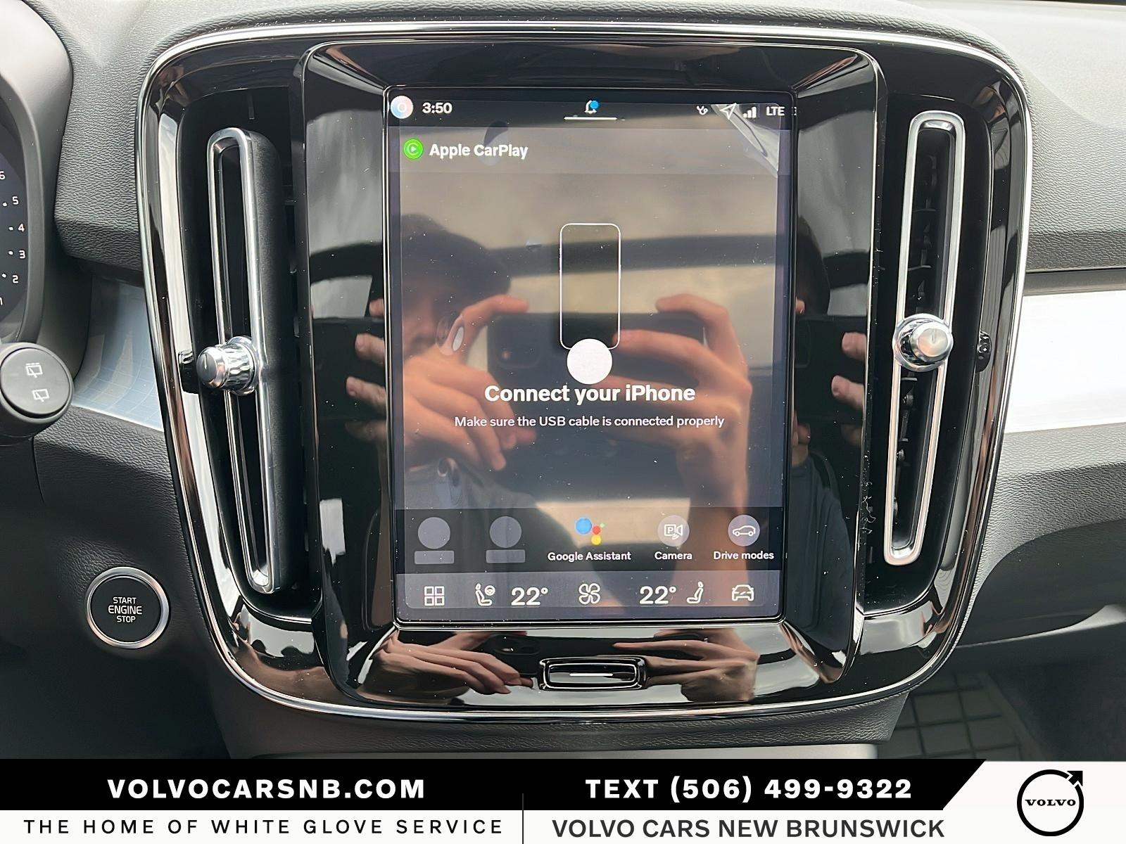 2026 Volvo XC40 B5 Ultra Black Edition