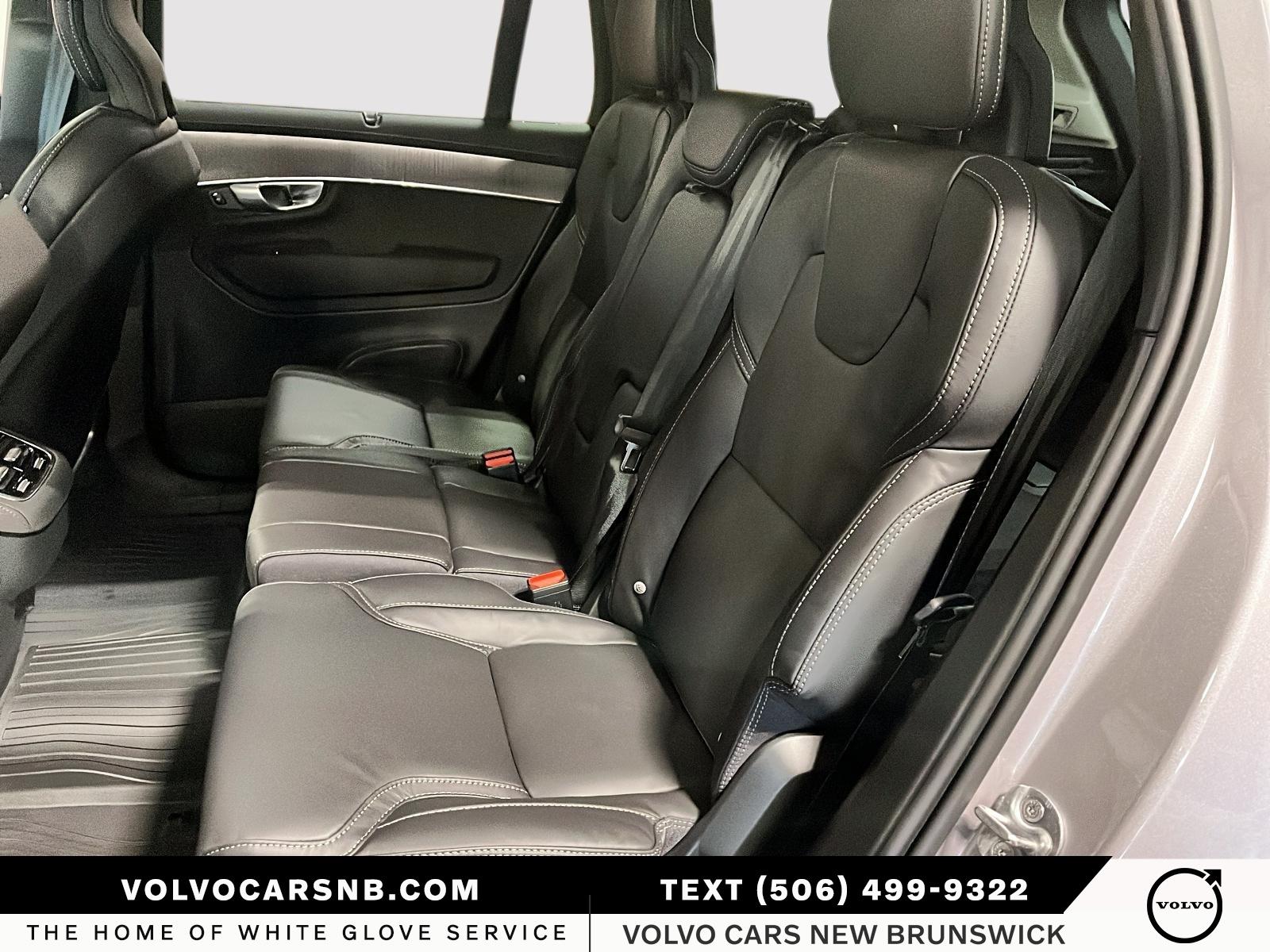 2026 Volvo XC90 B6 Ultra Bright Theme