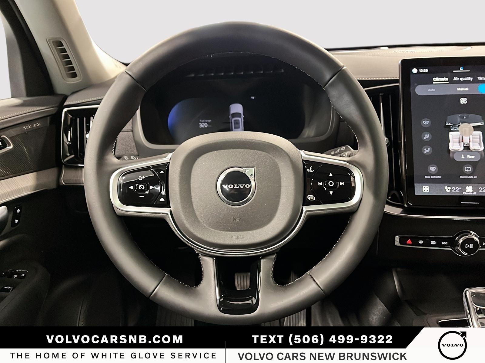 2026 Volvo XC90 B6 Ultra Bright Theme