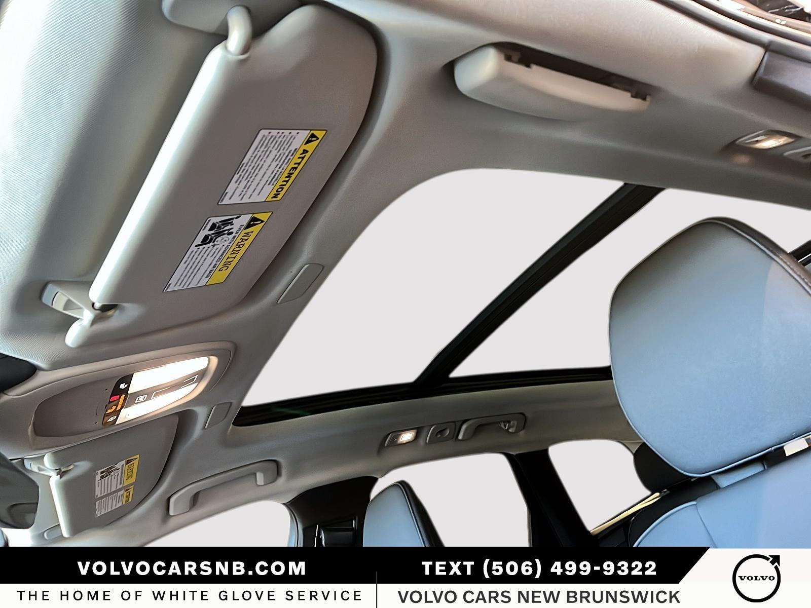 2026 Volvo XC60 B5 Plus Dark Theme