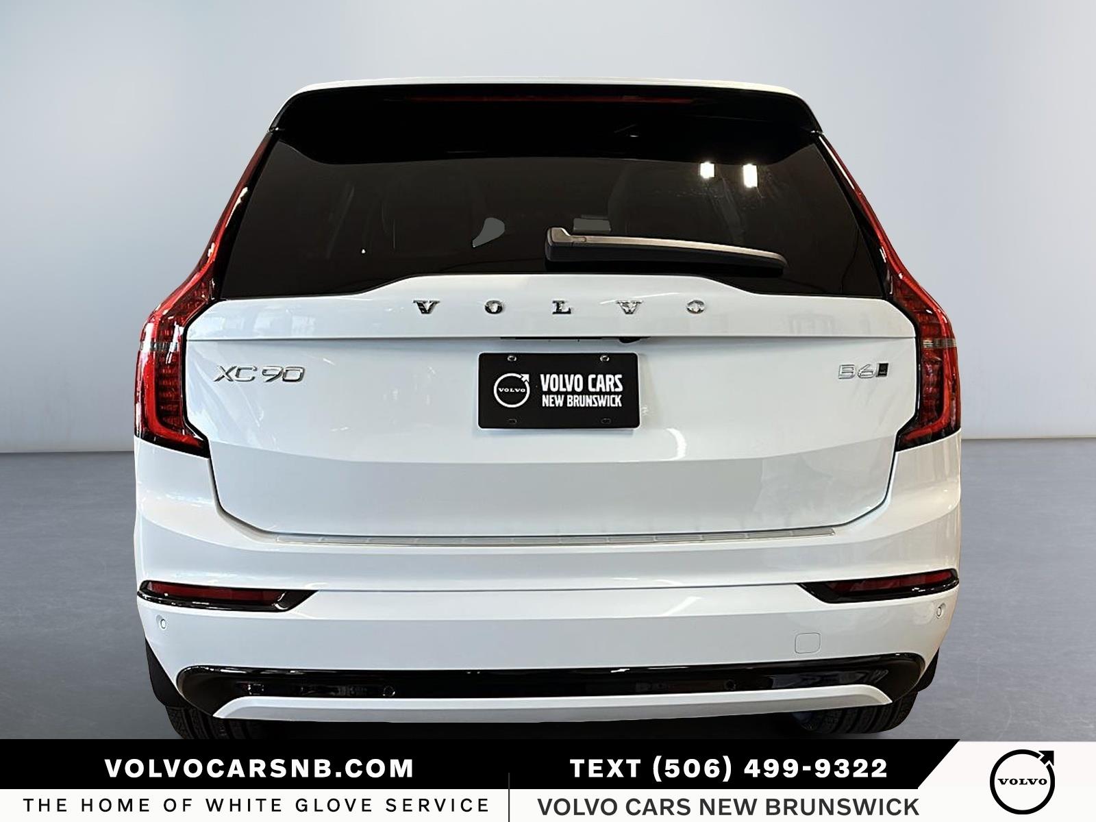 2026 Volvo XC90 B6 Ultra Bright Theme