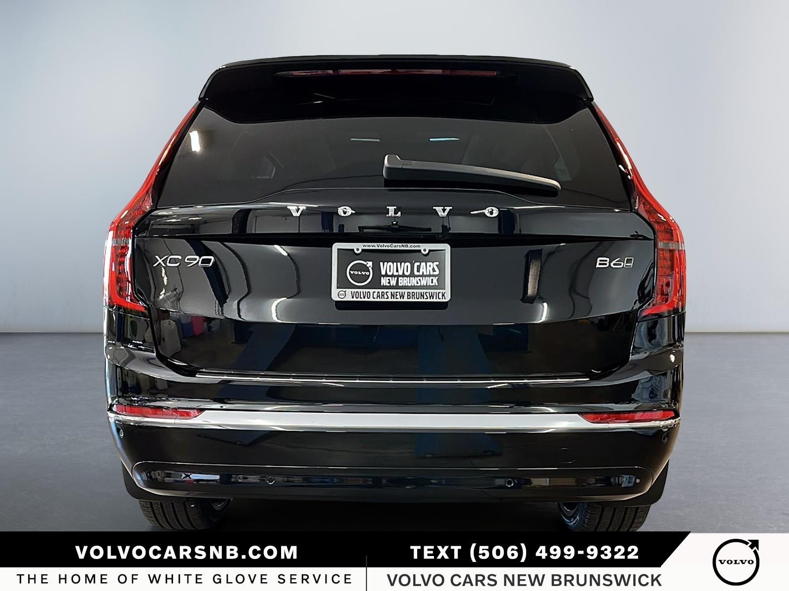 2026 Volvo XC90 B6 Ultra Bright Theme