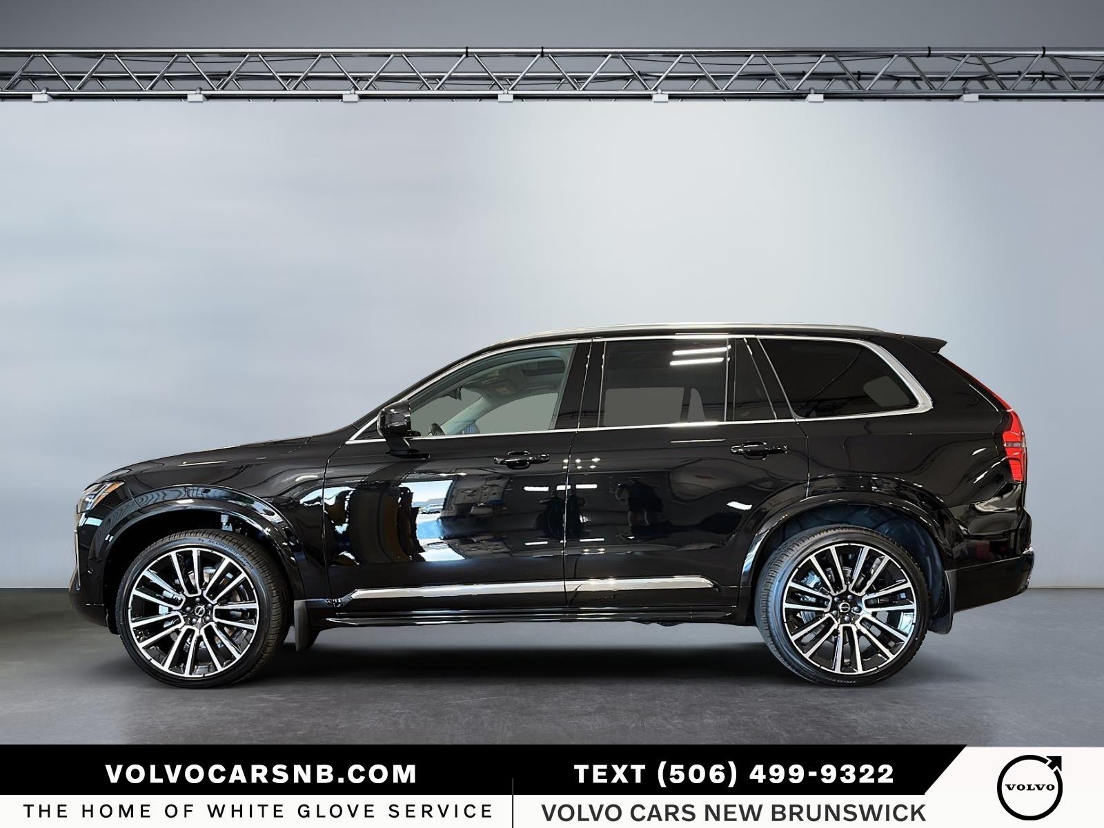 2026 Volvo XC90 B6 Ultra Bright Theme