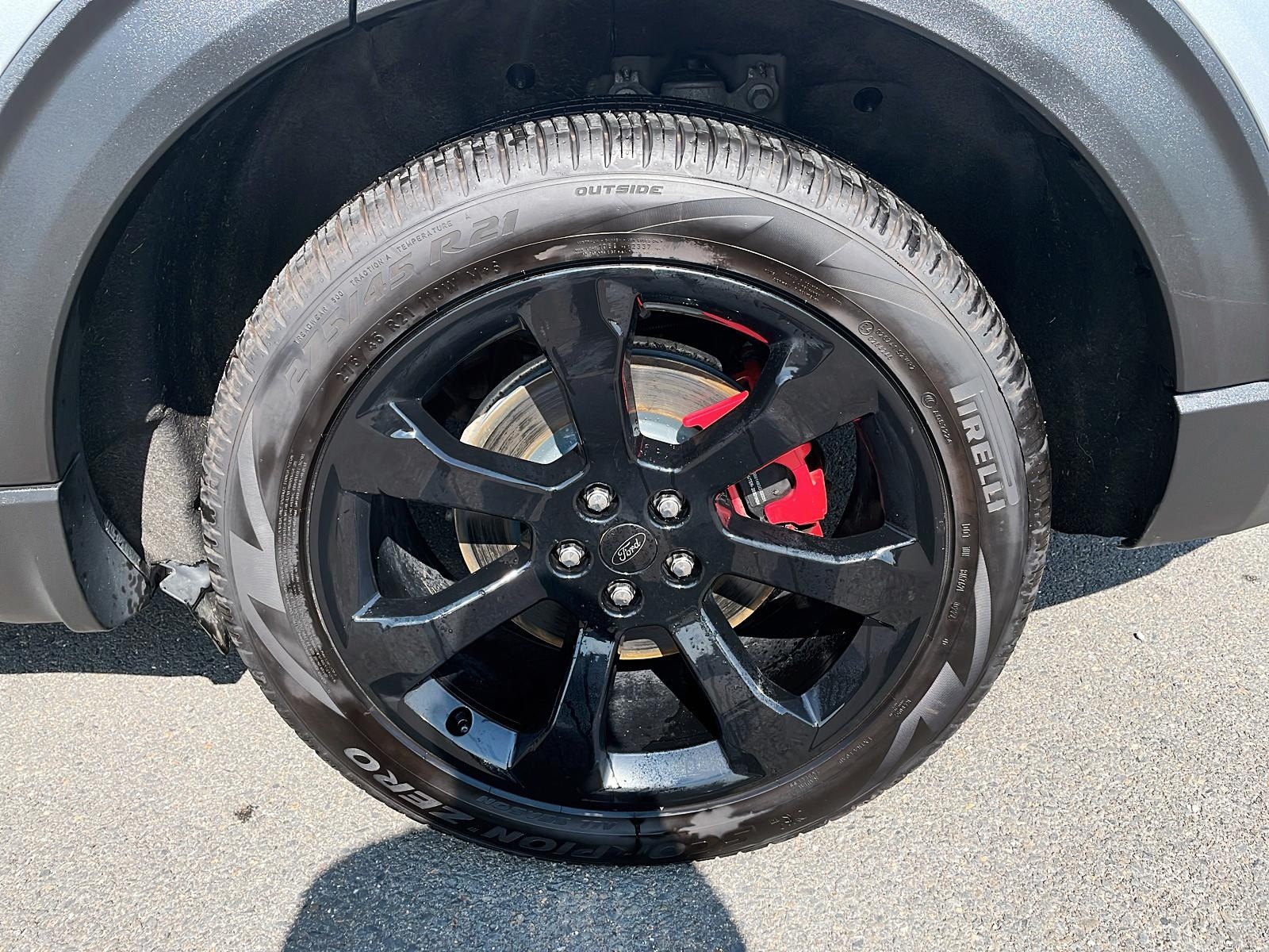 2022 Ford Explorer ST