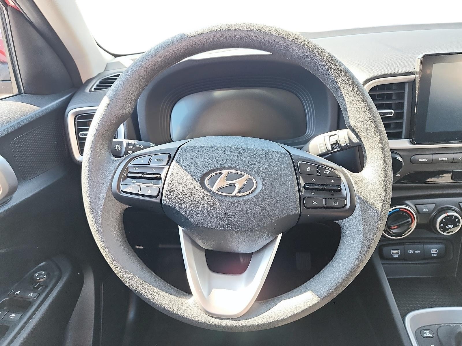 2024 Hyundai Venue ESSENTIAL