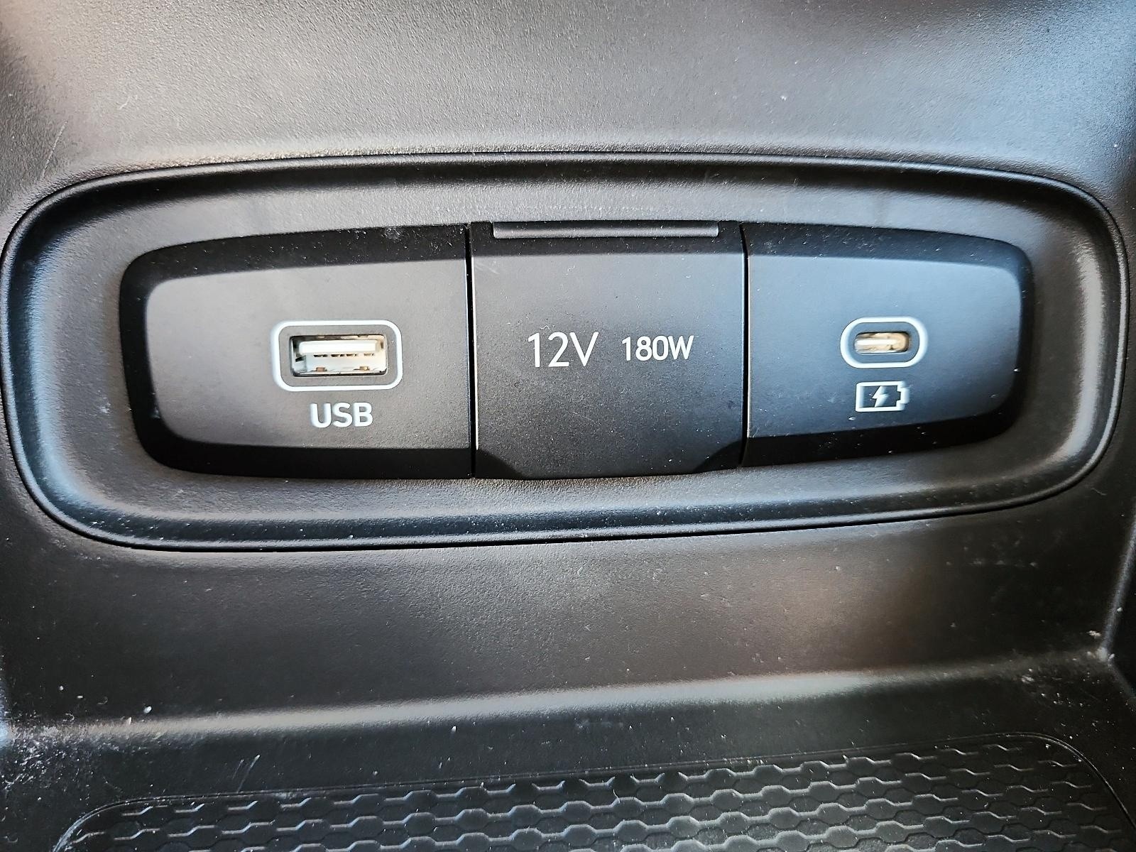 2024 Hyundai Venue ESSENTIAL