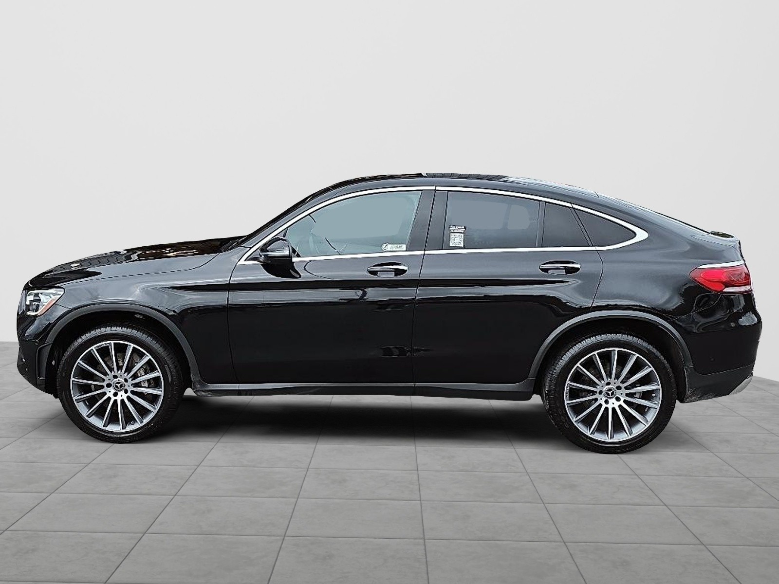 2023 Mercedes-Benz GLC 300 