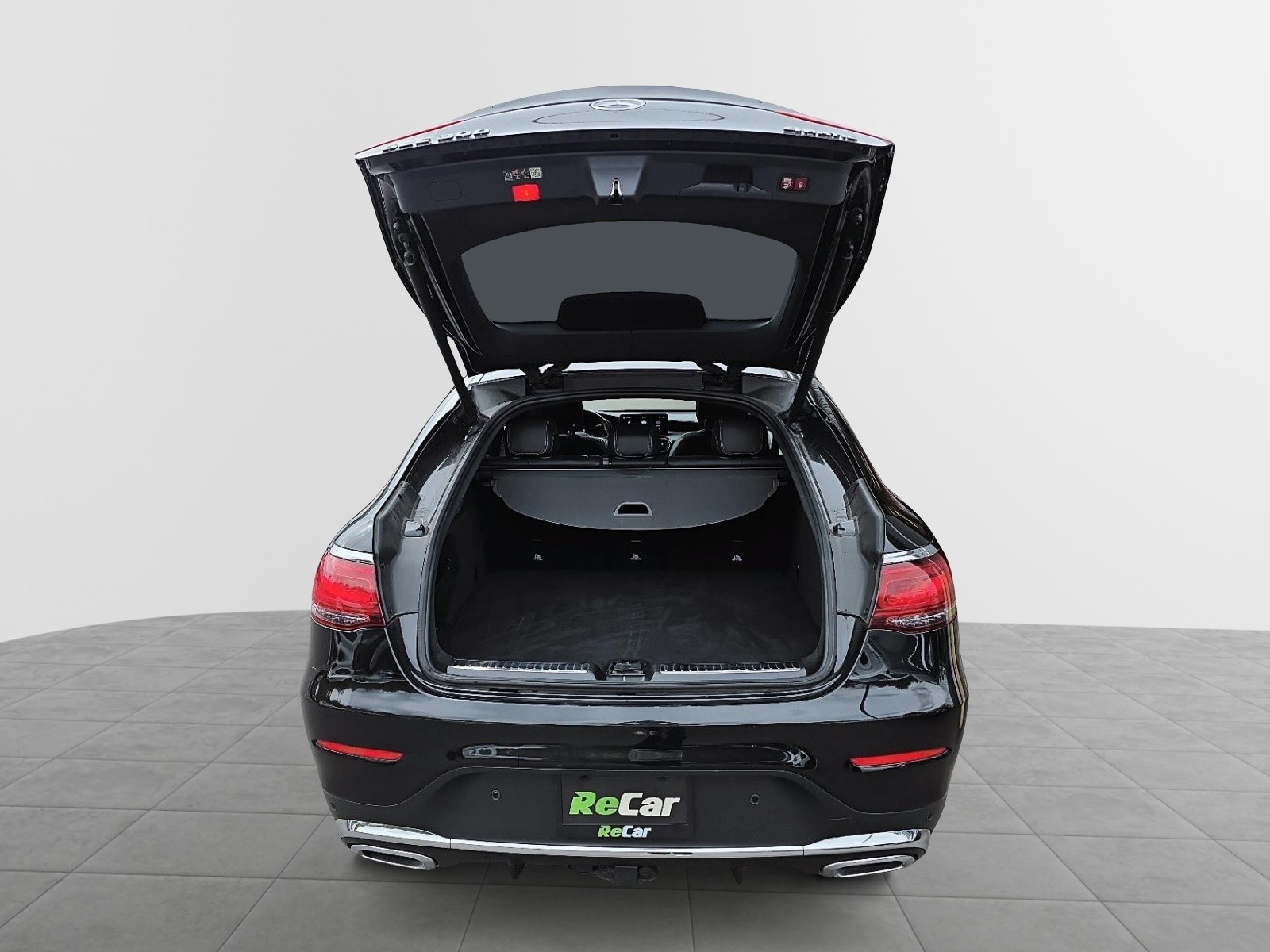 2023 Mercedes-Benz GLC 300 