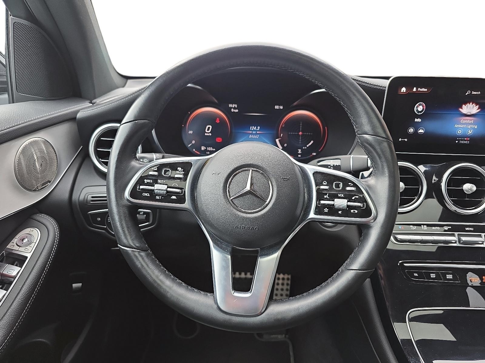 2023 Mercedes-Benz GLC 300 