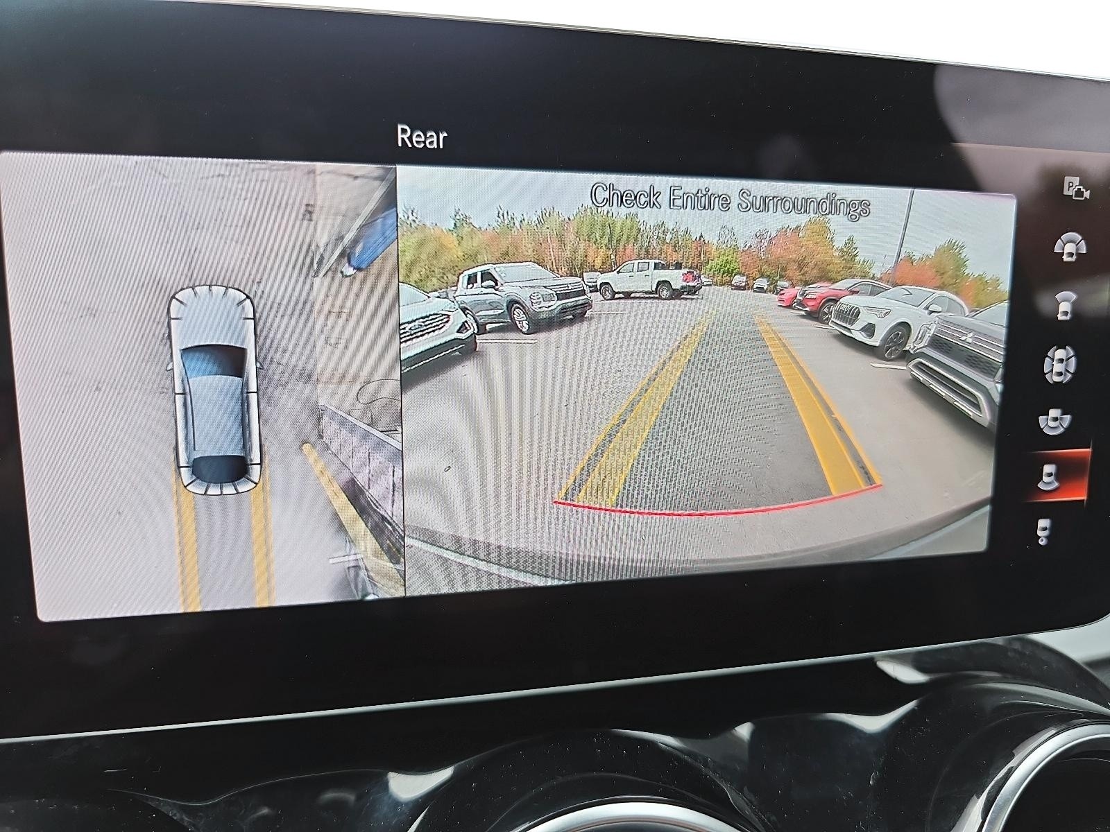 2023 Mercedes-Benz GLC 300 