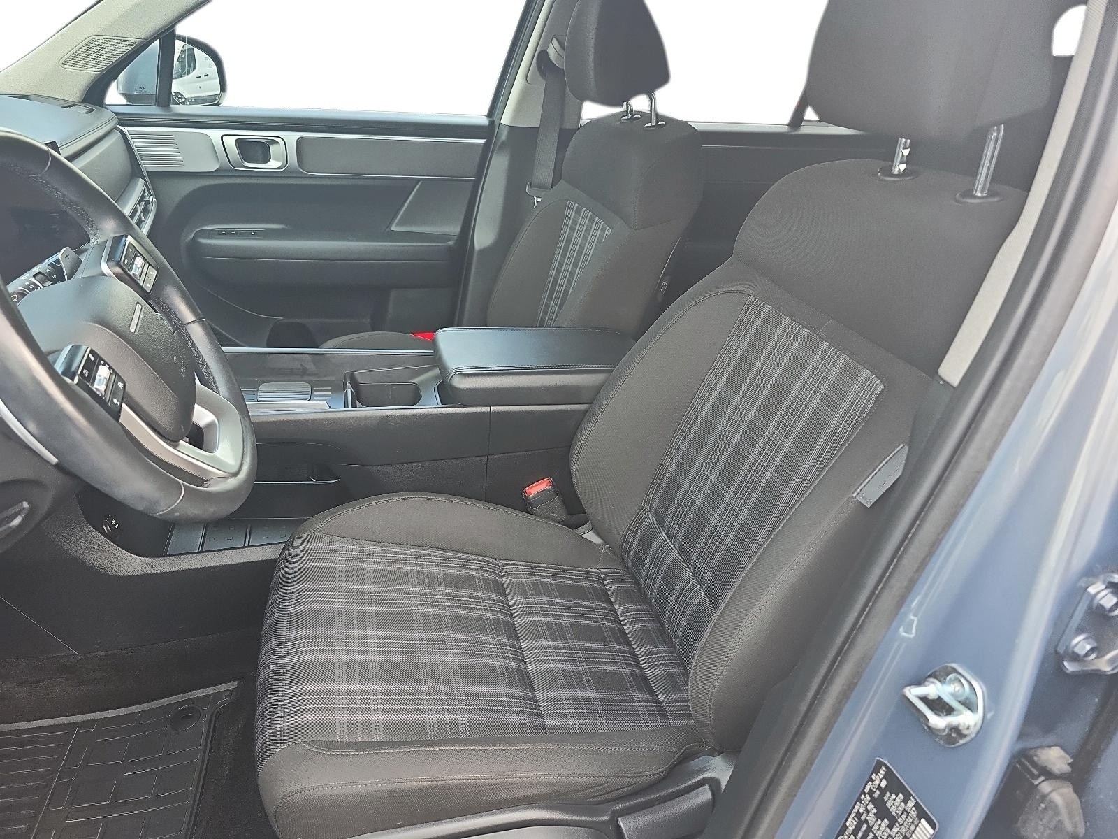 2024 Hyundai Santa Fe HEV Preferred