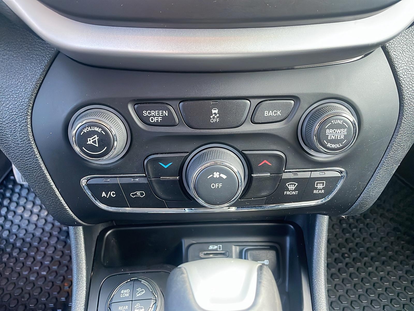 2016 Jeep Cherokee Trailhawk