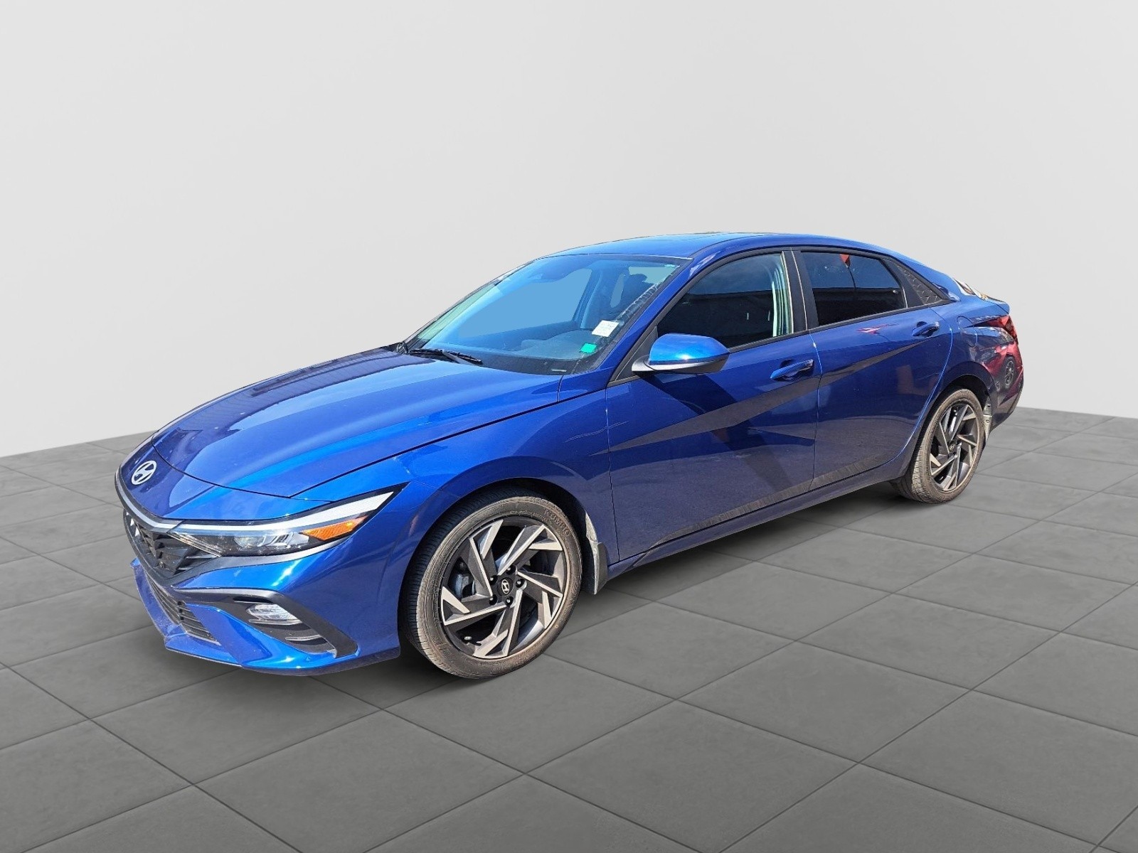 2024 Hyundai Elantra  Preferred w/Tech Package