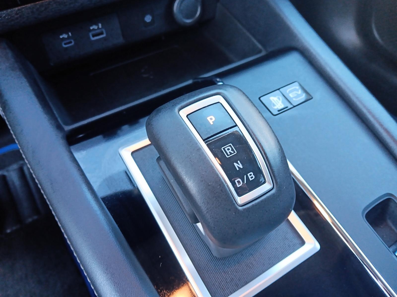 2024 Mitsubishi Outlander Plug-In Hybrid SEL