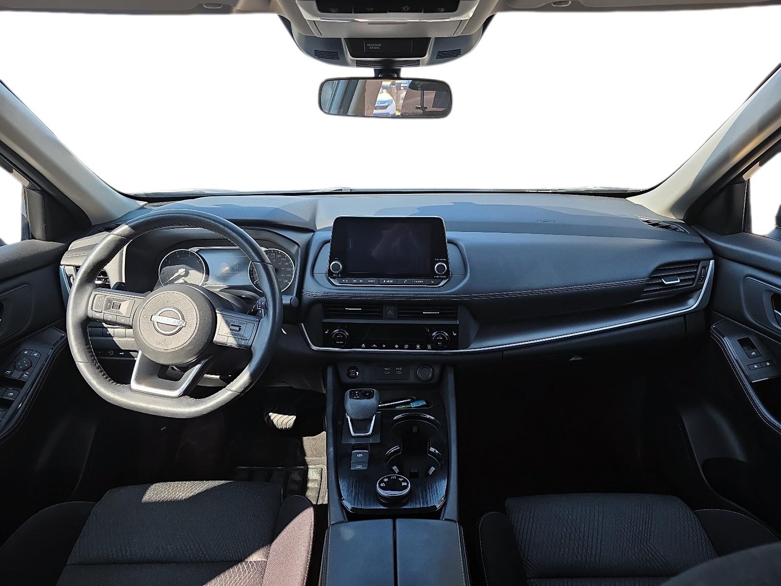 2024 Nissan Rogue SV Moonroof