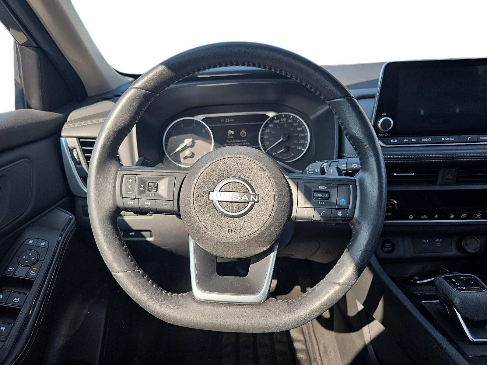 2024 Nissan Rogue SV Moonroof