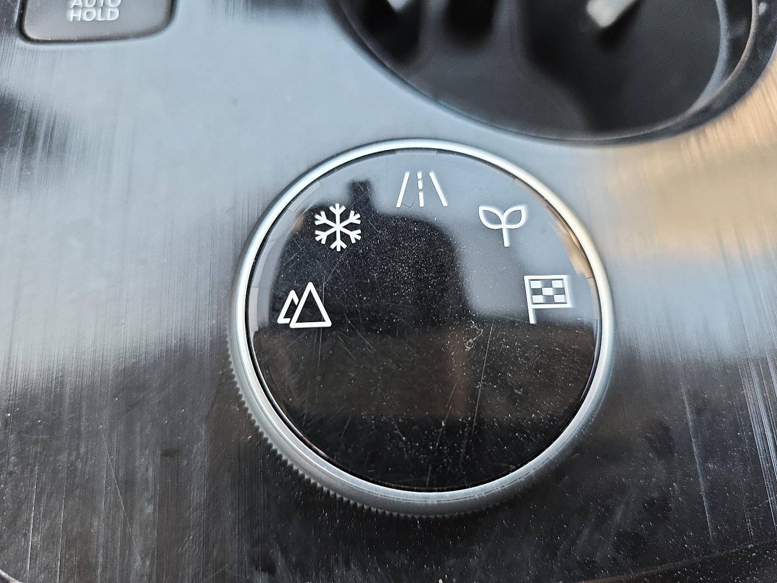 2024 Nissan Rogue SV Moonroof