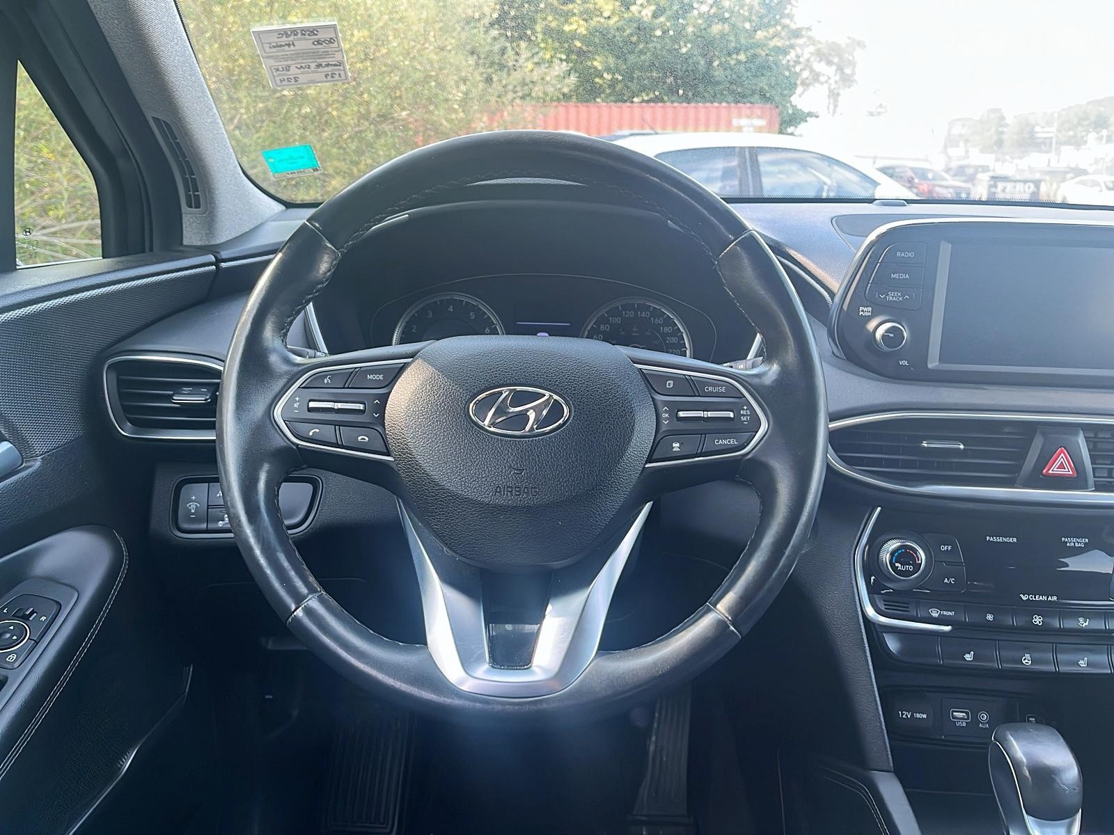 2020 Hyundai Santa Fe Preferred 2.4 w/Sun & Leather Package