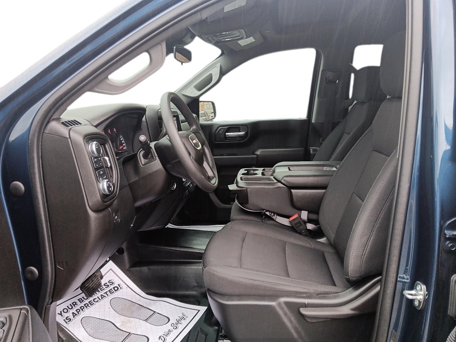 2023 GMC Sierra 1500 Pro