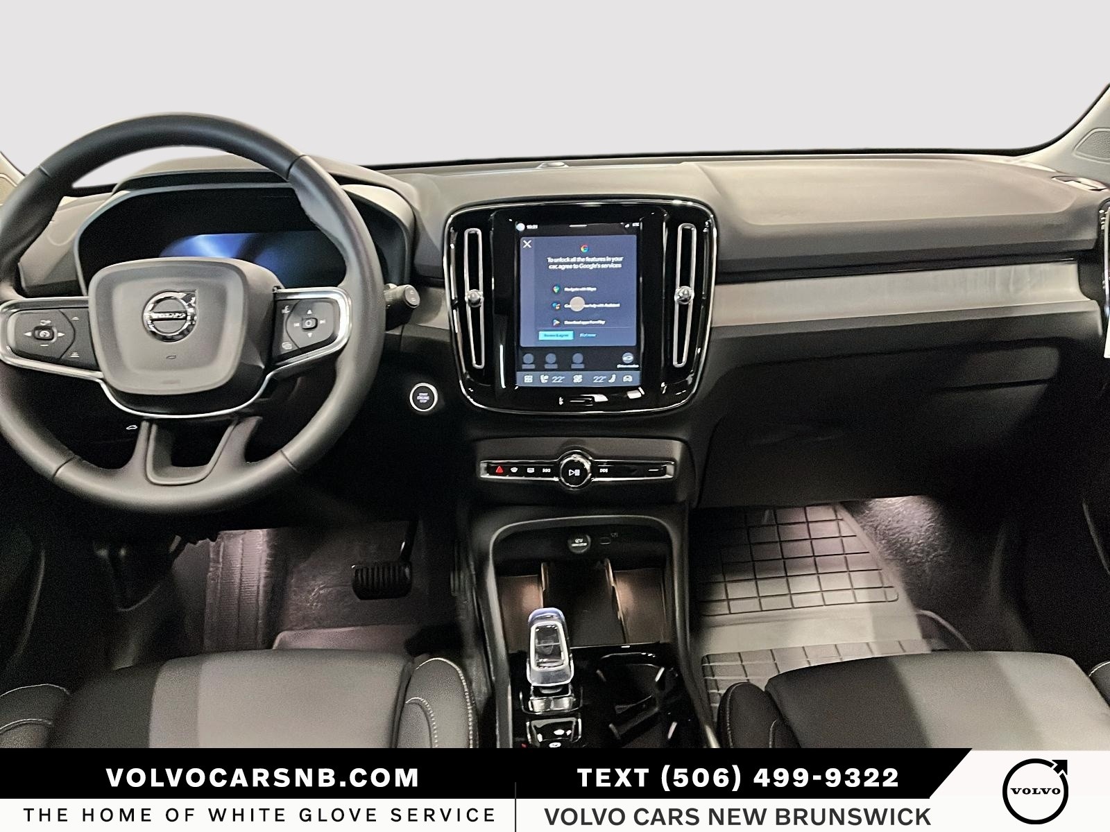 2026 Volvo XC40 B5 Plus Dark Theme