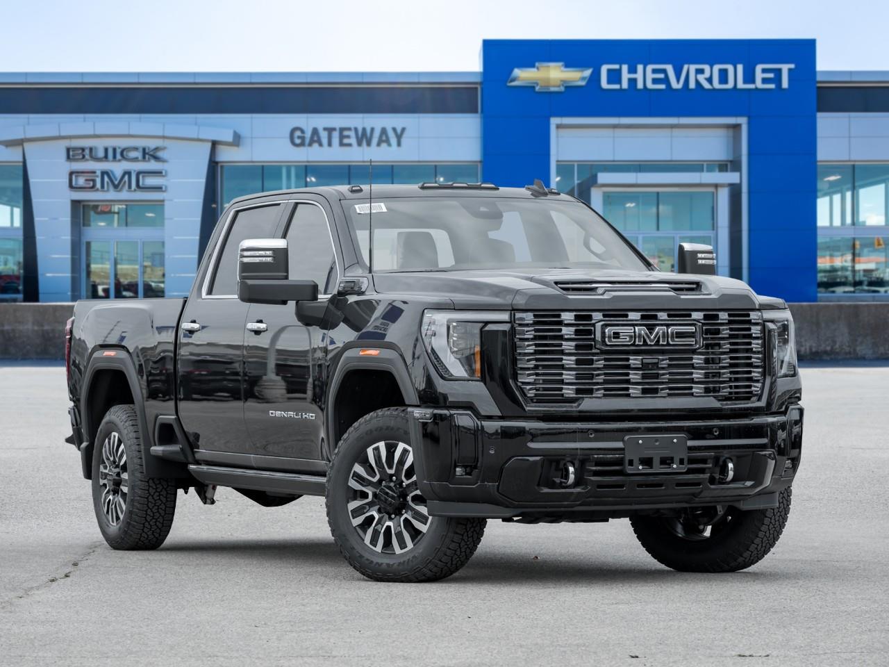 2025 GMC Sierra 2500HD Denali Ultimate Crew Cab 4WD