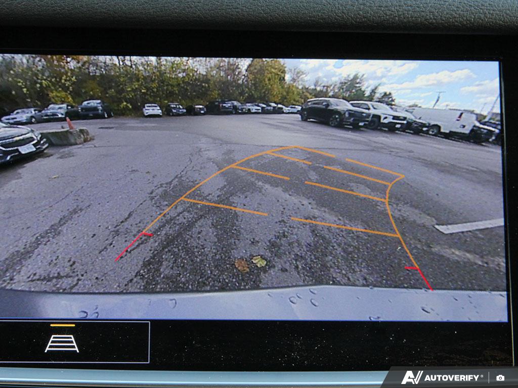 used 2021 Cadillac XT5 car, priced at $26,400