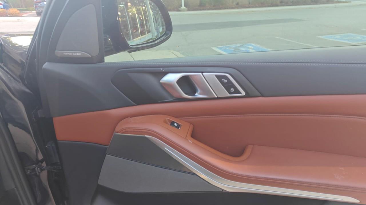 2022 BMW X5 xDrive40i, 多伦多, 全款车