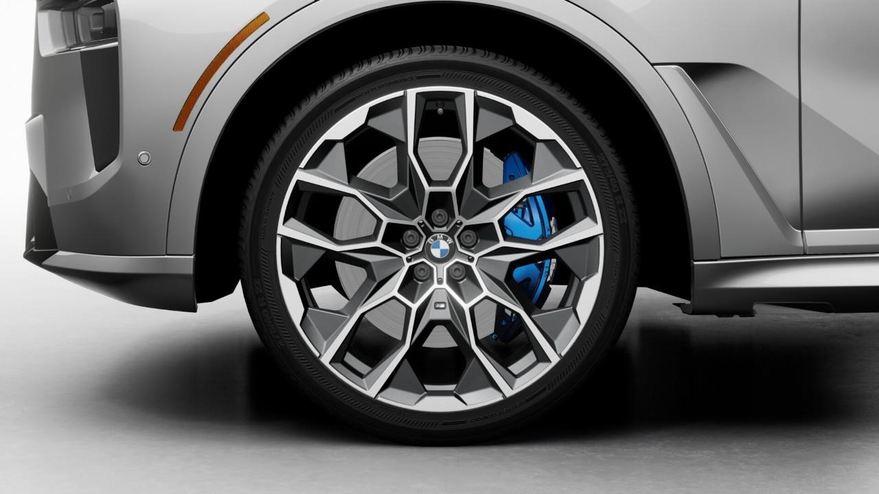 2026 BMW X7 xDrive40i, Toronto, Cash