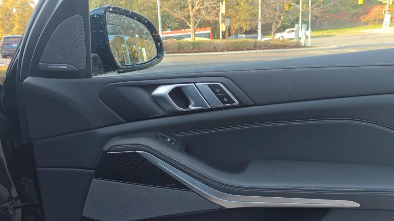 2025 BMW X5 xDrive40i, Toronto, Cash