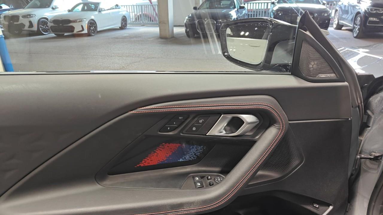 2025 BMW M2 , 多伦多, 全款车