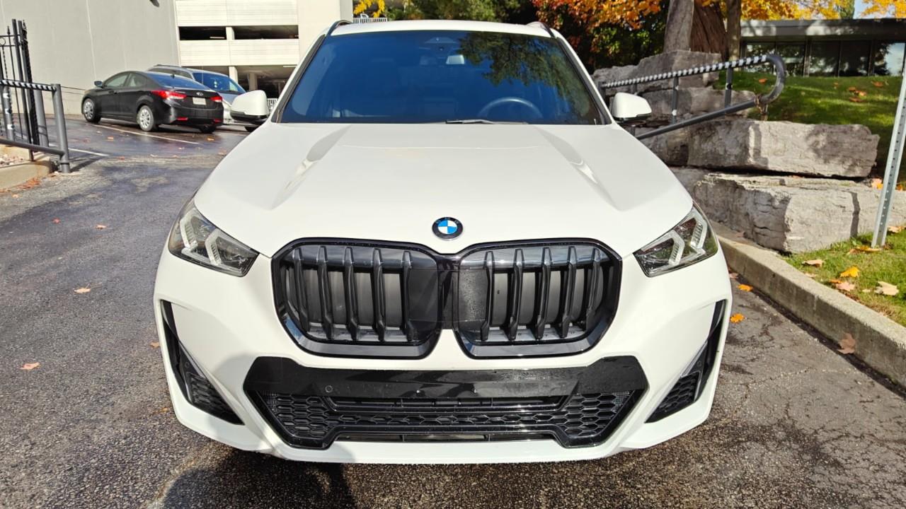 2023 BMW X1 xDrive28i, Toronto, Cash