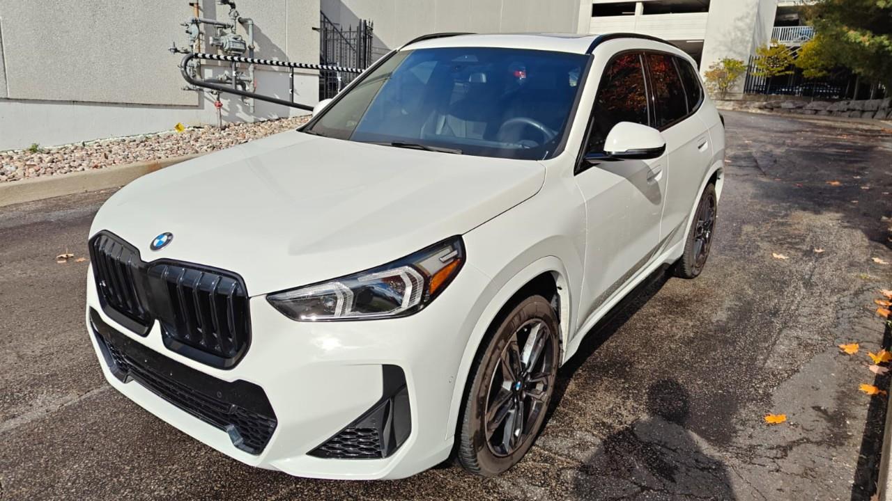 2023 BMW X1 xDrive28i, Toronto, Cash