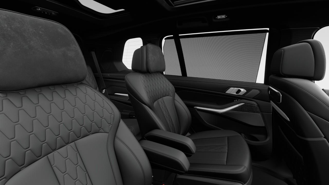 2026 BMW X7 xDrive40i, Toronto, Cash