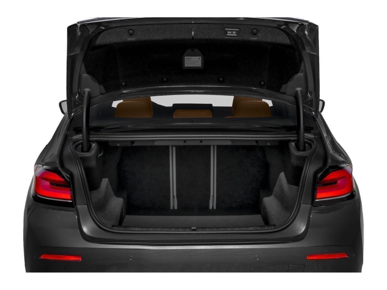 2022 BMW 530i xDrive, 多伦多, 全款车