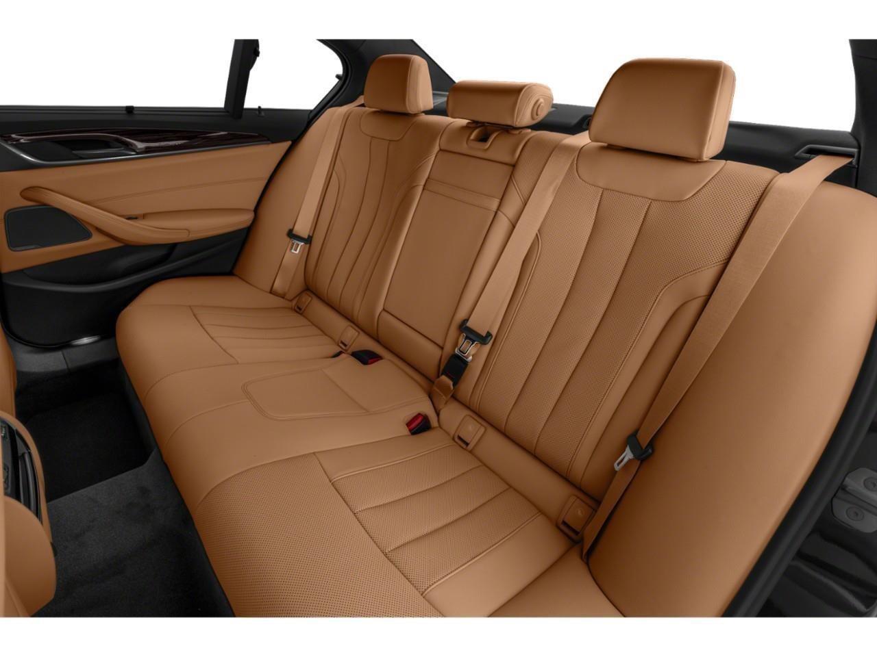 2022 BMW 530i xDrive, 多伦多, 全款车