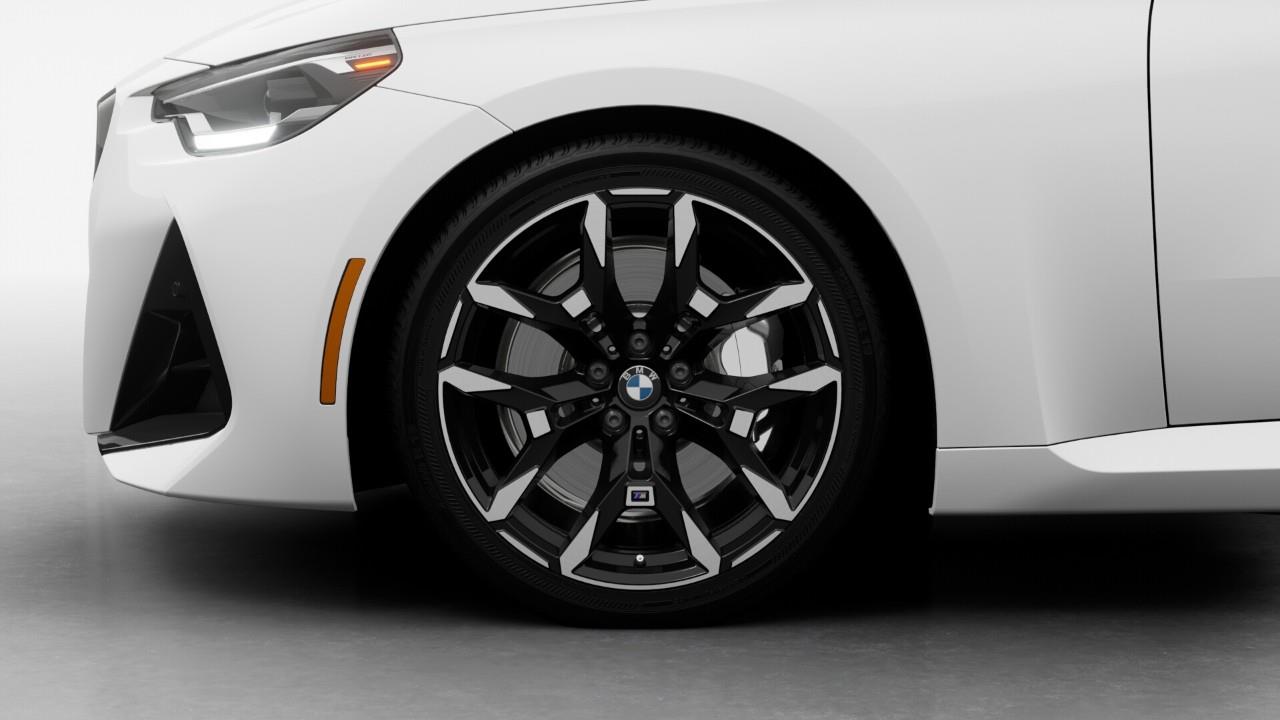 2026 BMW 230i xDrive, 多伦多, 全款车