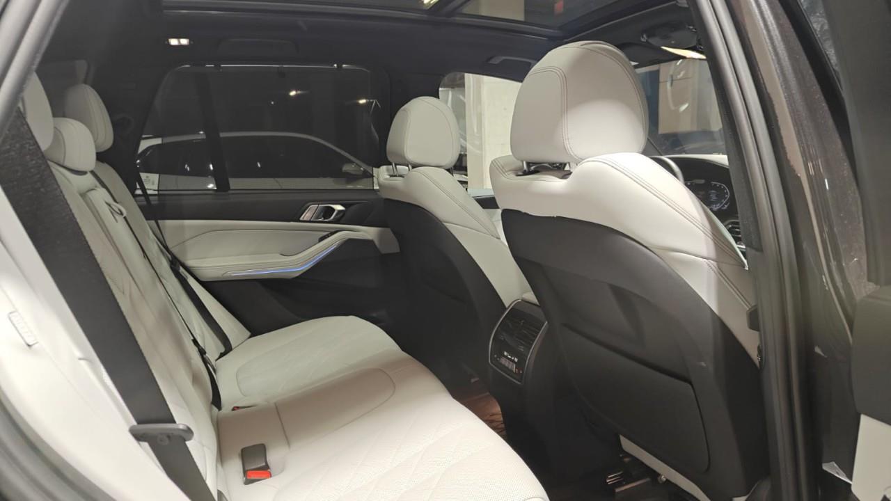 2023 BMW X5 xDrive40i, 多伦多, 全款车