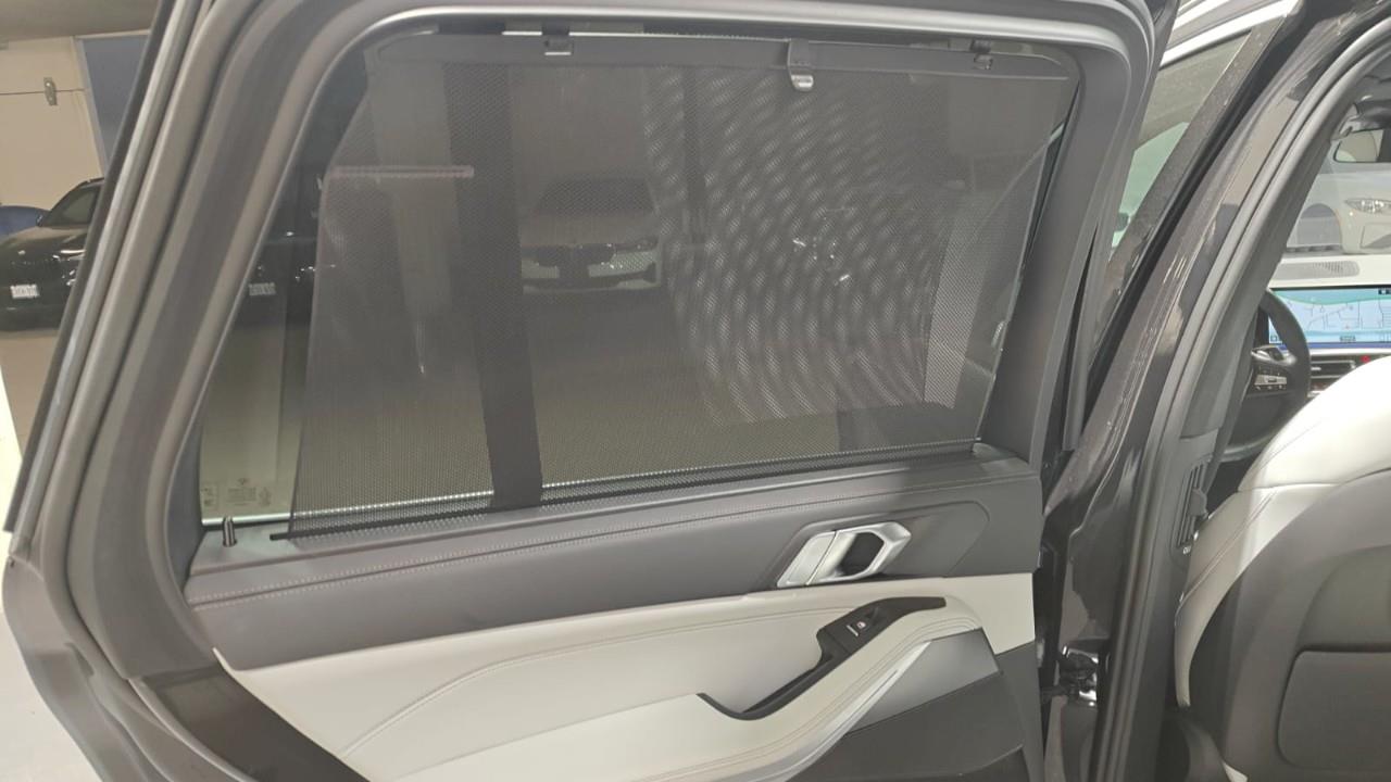 2023 BMW X5 xDrive40i, 多伦多, 全款车