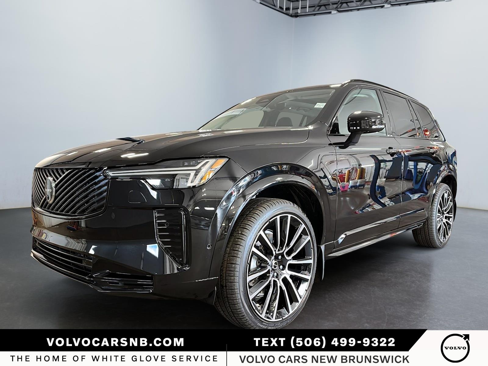 2026 Volvo XC90  B6 Plus Dark Theme