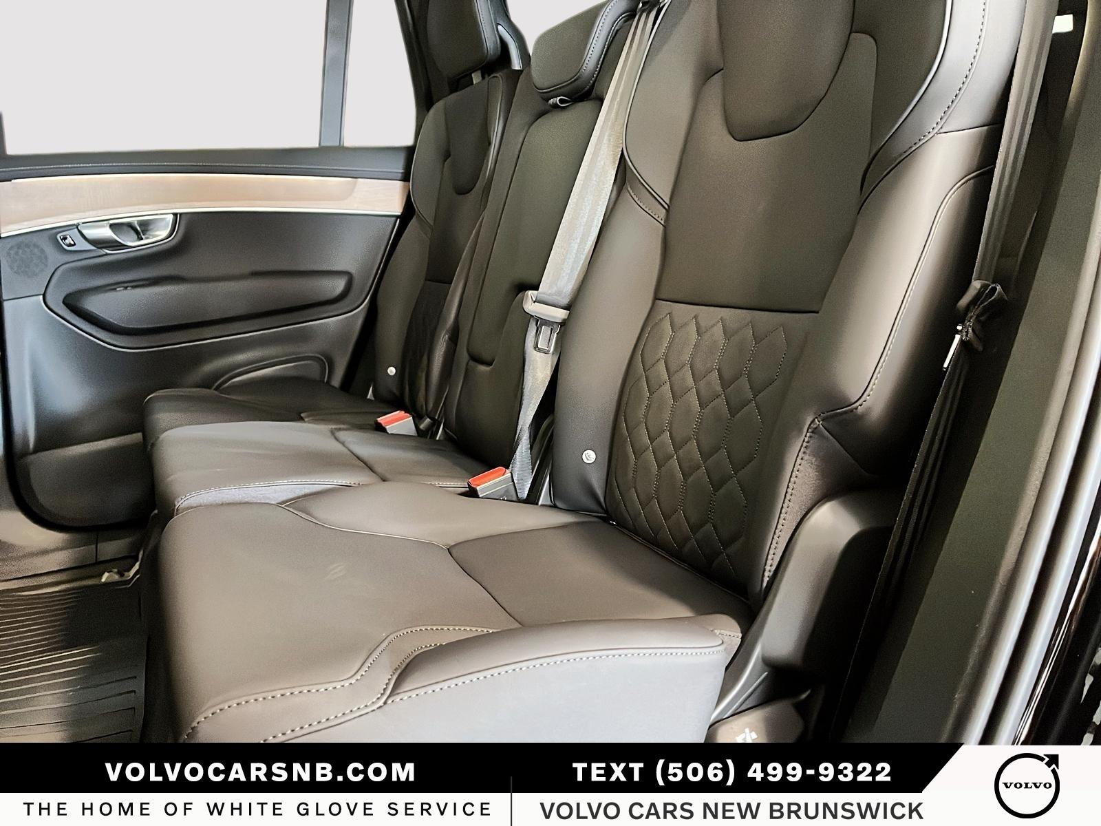 2026 Volvo XC90 B6 Plus Dark Theme